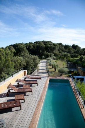 Les Grandes Terres